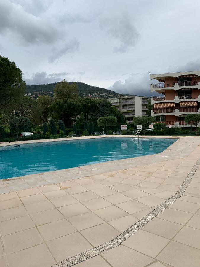 Appartement Aux 3 Rivieres A Mandelieu מראה חיצוני תמונה